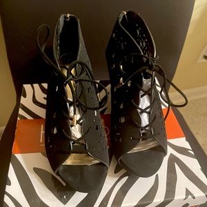 Black Hidden Wedge Heels Size 7.5